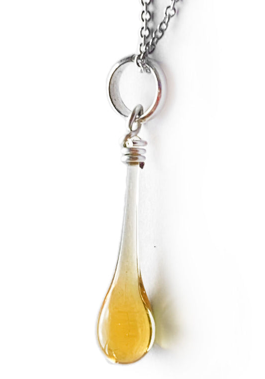 Honey Maressa Pendant